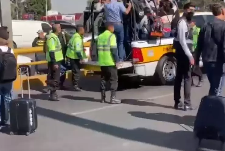 Bloqueo en Terminal 1 del AICM