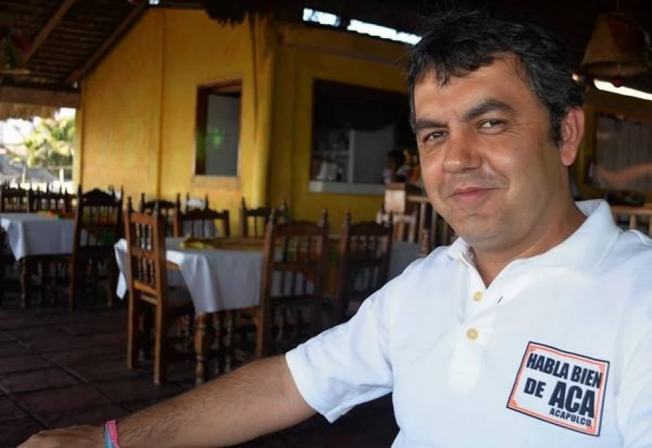 Erick Santiago, promotor de Habla bien de Aca