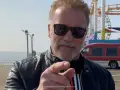 Arnold-Schwarzenegger-detective-en-el-kinder