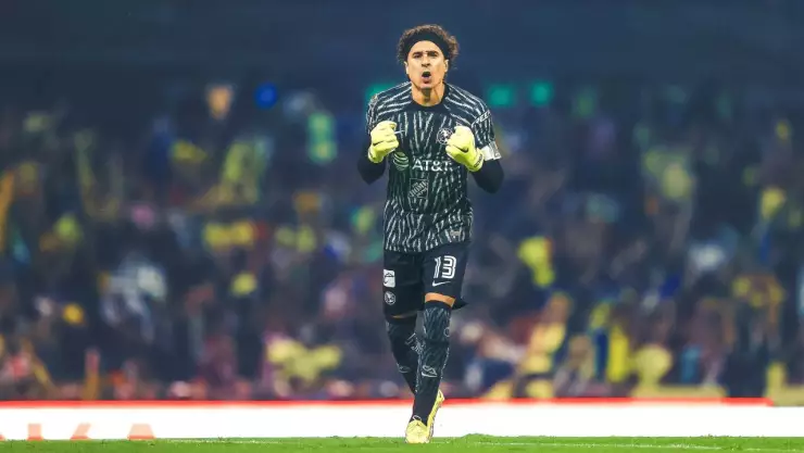 ochoa se queda en el america