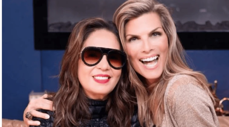¡Reencuentro emotivo! Así fue la reacción de Yolanda Andrade al ver a Monserrat Oliver.png
