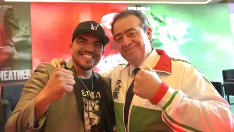 Anuncio pelea Mayweather en México