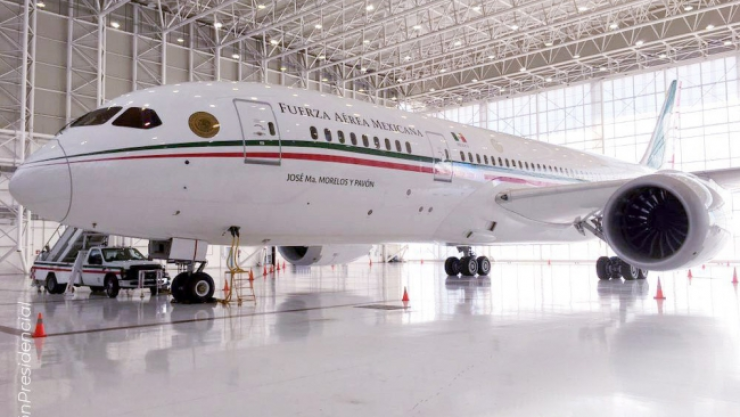 Avión presidencial sale de México este lunes para iniciar su venta