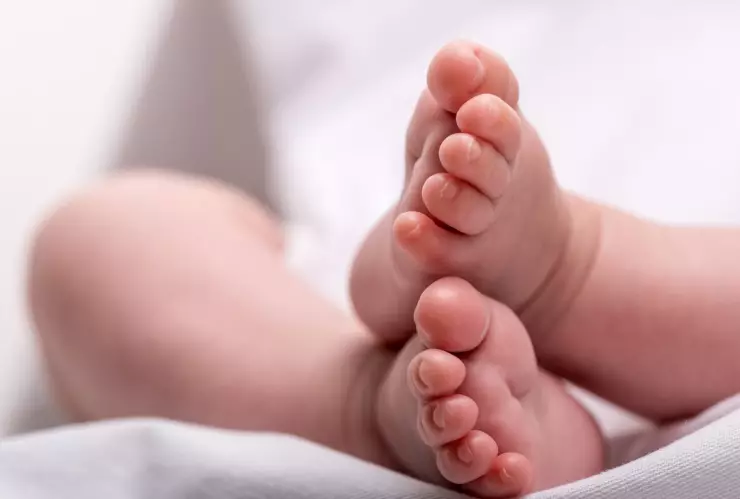 Detienen a mujer por golpear a su bebé recién nacido en CDMX