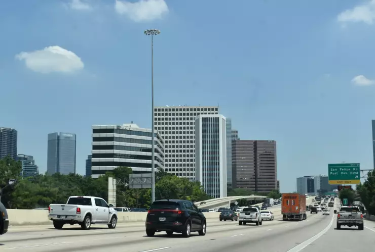 Autos en carretera de Houston, Texas