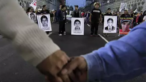 Ayotzinapa-1024x617.jpg