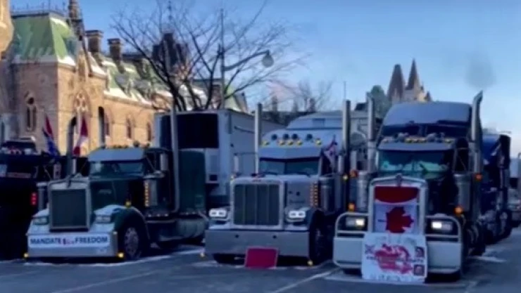 Camioneros Canadá puente EU