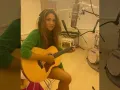 Shakira grabando.jpg