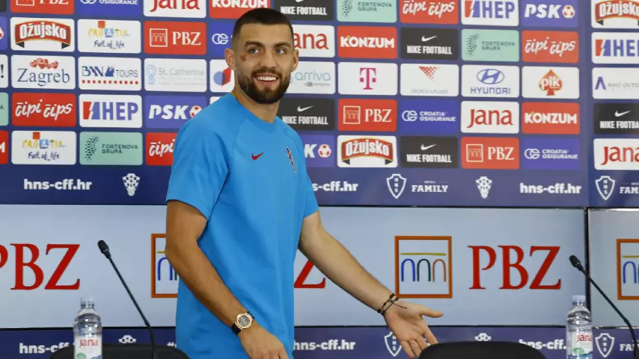 Mateo Kovacic en conferencia de prensa