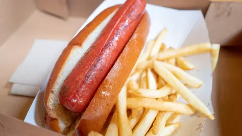 Comer un hot dog te quita 36 minutos de vida saludable
