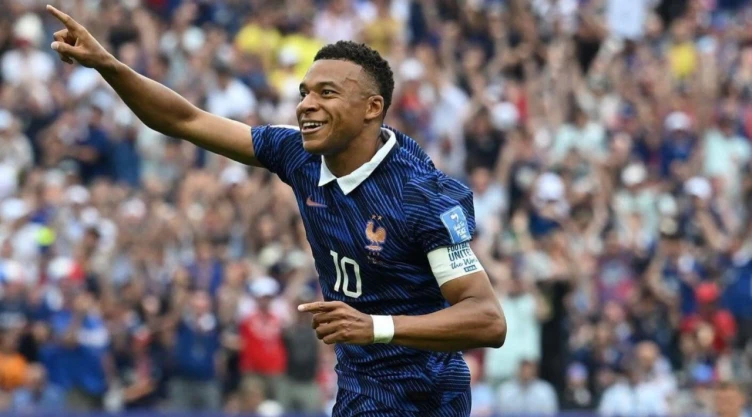 Vinícius Junior Kylian Mbappé