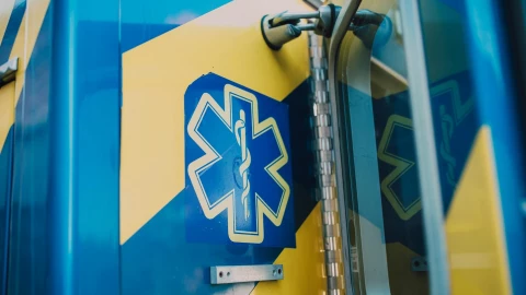 Ambulancia emergencias médicas.jpg