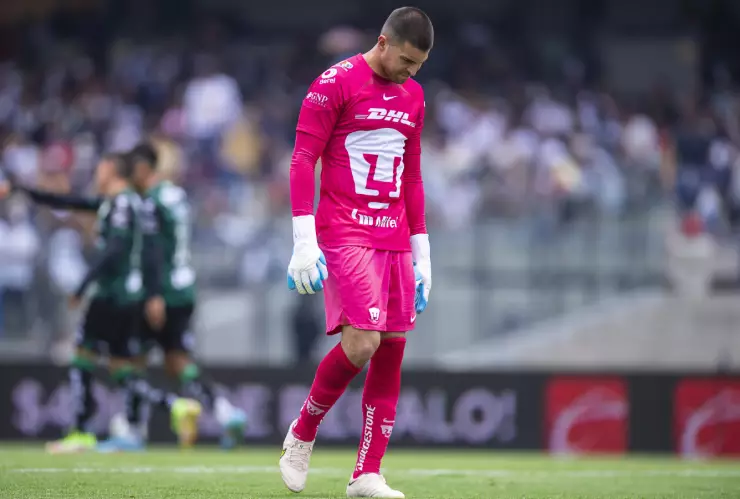 Julio González, portero de Pumas