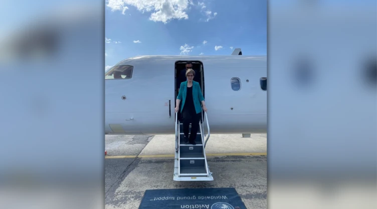 Laura Dogu , principal enviada de EE. UU. para Venezuela, llega a Caracas, Venezuela, el 31 de enero de 2026, mientras ambos países reanudan gradualmente sus relaciones bilaterales. En esta imagen, obtenida de redes sociales, se puede ver a Laura Dogu. @usembassyve vía X