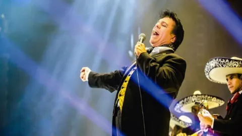 Concierto “Mis 40 en Bellas Artes” de Juan Gabriel