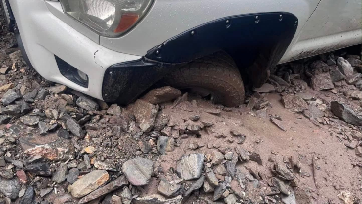 Deslaves de rocas en camino hacia Joyas de Bucareli Sierra Gorda 7 de junio 2026
