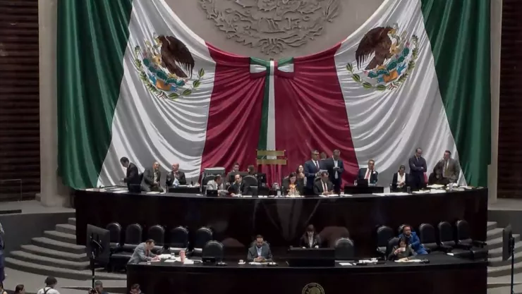 Diputados comienzan sesión de reforma a Ley de Amparo.