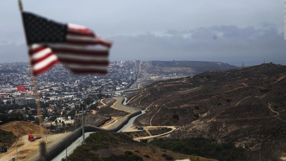 180718172644-u-s-border-patrol-monitors-california-mexico-border-full-169.jpg
