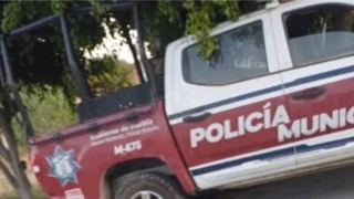 Roban patrulla nueva en Xochitlán de Vicente Suárez