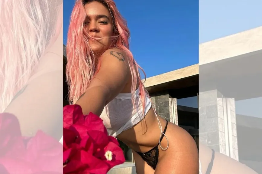 Karol G en ropa interior.jpg