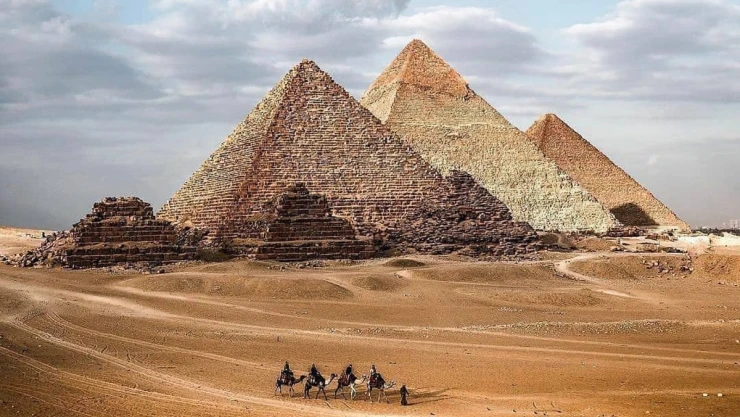 piramides_egipto_estudio.jpg