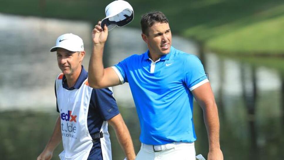Por molestias en la rodilla, el estadounidense Brooks Koepka se tomará un descanso