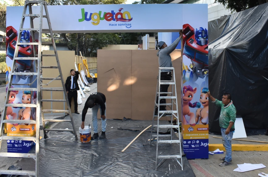 El contenedor de la edición 28 del Juguetón Azteca ya está listo para tu visita.
