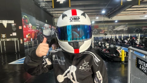 niños-con-cáncer-cumplen-sueño-de-pilotos-de-karts-mikkel