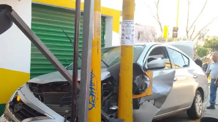 Auto arrolla a peatones en Cervantes Saavedra e Iztaccíhuatl, en León