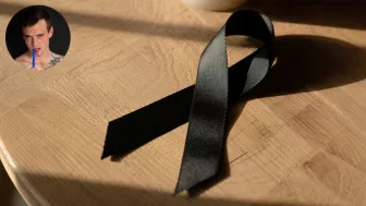 Conmoción por la muerte de un actor de cine para adultos.jpg