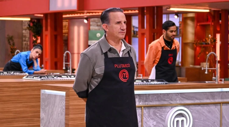 Plutarco Haza se convirtió en el catorceavo eliminado de MasterChef Celebrity Generaciones