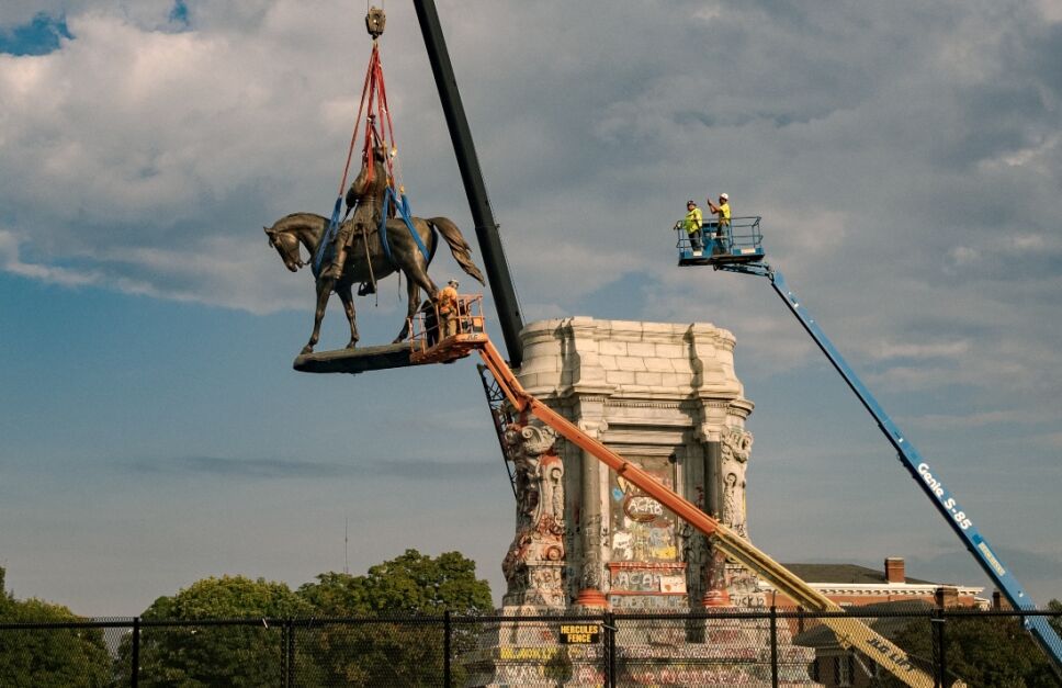 general confederado estatua robert e lee.jpg