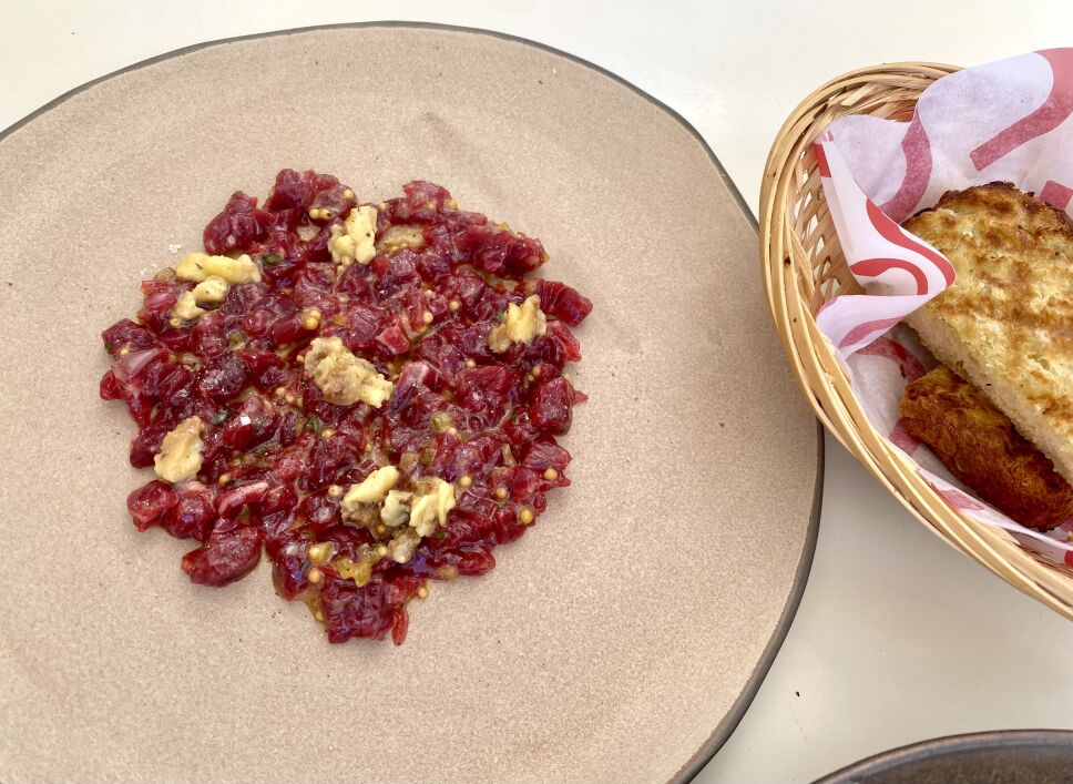 Tartar-restaurante-oficio.jpeg