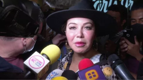 Chiquis Rivera revela qué ha pasado con su divorcio de Lorenzo Méndez.
