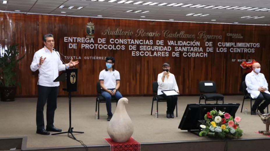 Chis Bachilleres.jpeg