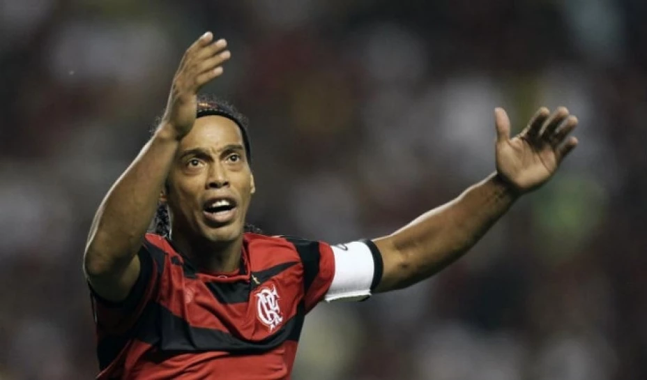 En su página oficial de Internet, el club onfirmó su incorporación al Club Gallos de Querétaro por los próximos dos años en la Liga MX”, publicó el club