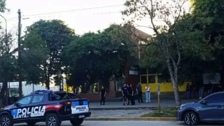Se registra tiroteo en escuela de Santa Fe, Argentina