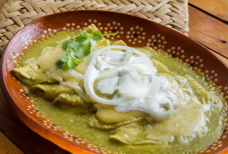 La oopción más económica en las Fiestas Patrias en Quintana Roo 2023 son las enchiladas verdes!
