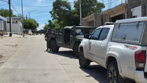 Hombre sin vida en la Lázaro Cárdenas