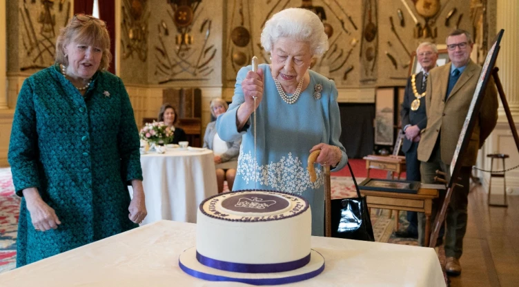 reina isabel 70 aniversario inglaterra