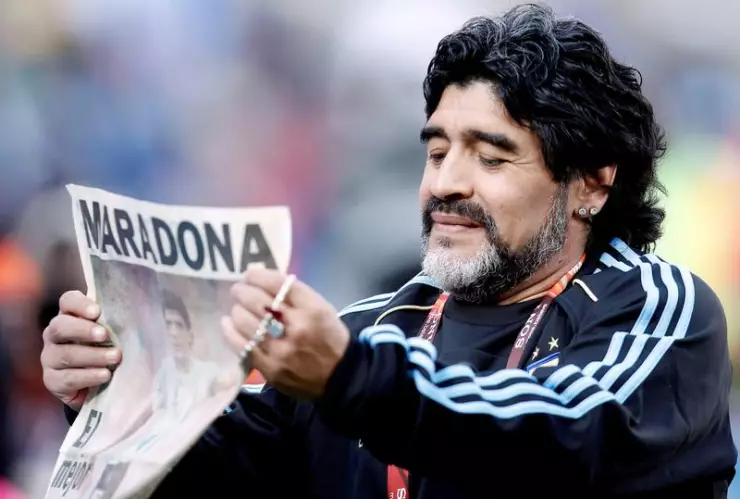 Subastan propiedades de Maradona a un año de su muerte
