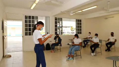 Calendario escolar 2023-2024 SEP_ ¿Cuándo inicia y terminan las clases el siguiente ciclo?