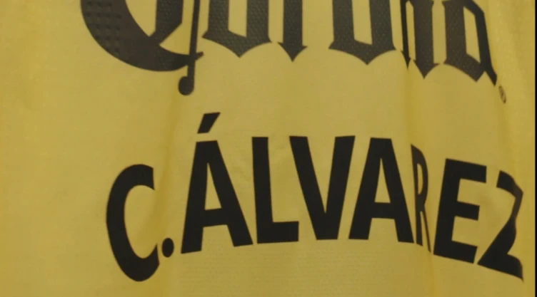 Carlos Álvarez