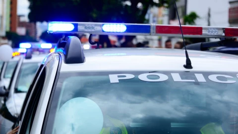 Mujer confiesa que su padre era un asesino serial