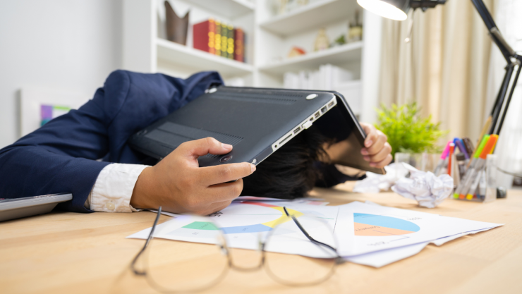 La peor consecuencia de que tu jefe no te registre con tu salario real