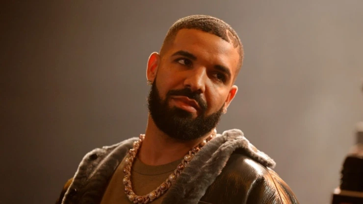 Drake confirma romance con Serena Williams