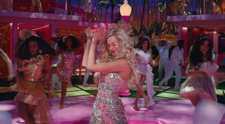 barbie-margot-robbie-nueva-pelicula-monopoly