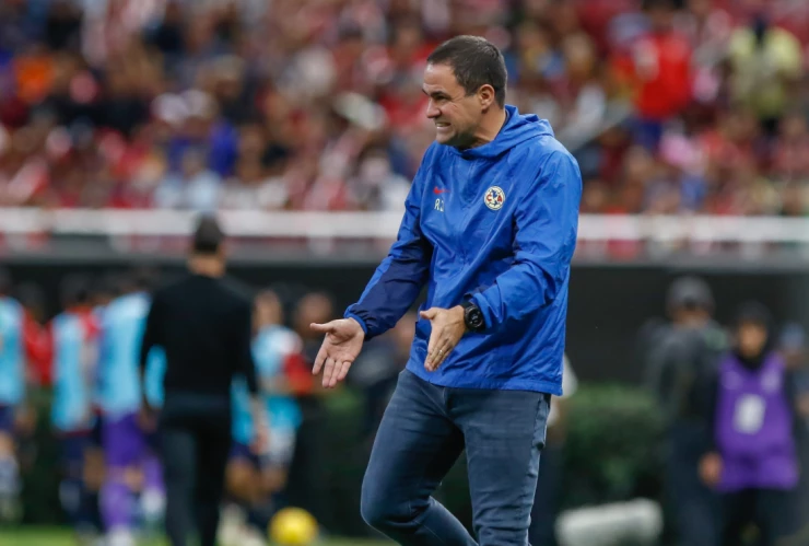 André Jardine, técnico del América