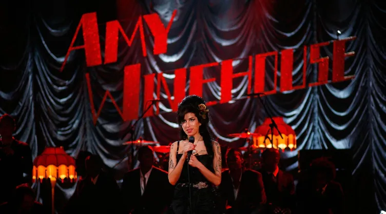 Amy Winehouse, la artista que partio a los 27 años.jpg