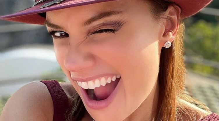 Tabata Jalil se disfraza de sensual guerrea romana y rompe las redes sociales con su maravillosa pose.